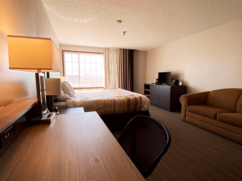 Hotel Country Inn & Suites By Radisson, Elk River, Mn
