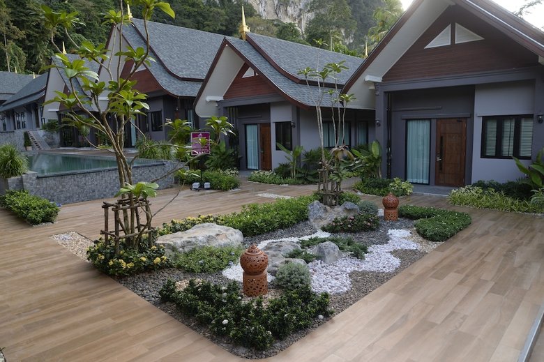 Hotel The Scene Cliff View Villas