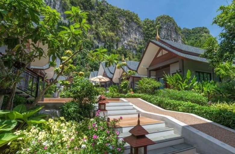 Hotel The Scene Cliff View Villas