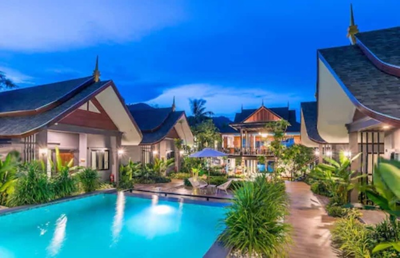 Hotel The Scene Cliff View Villas