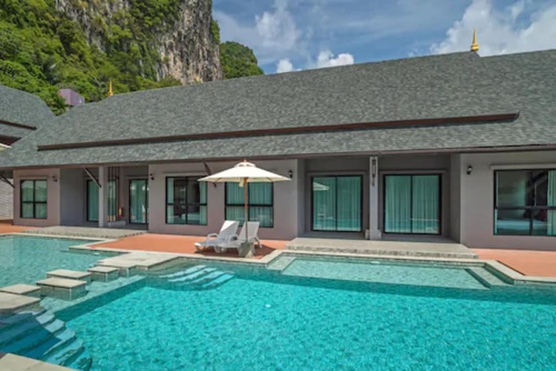 Hotel The Scene Cliff View Villas