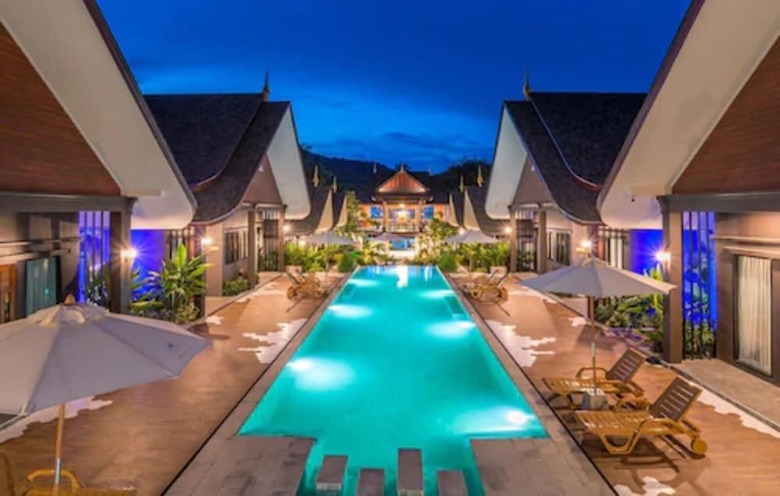 Hotel The Scene Cliff View Villas