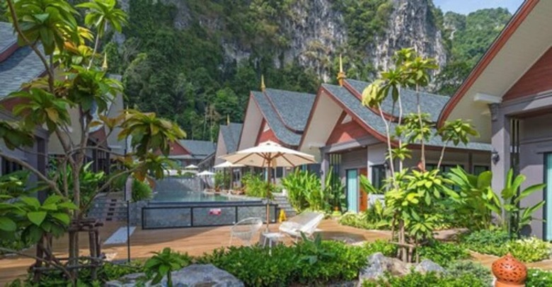 Hotel The Scene Cliff View Villas