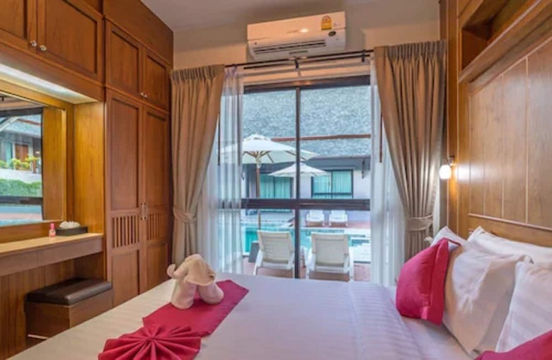 Hotel The Scene Cliff View Villas