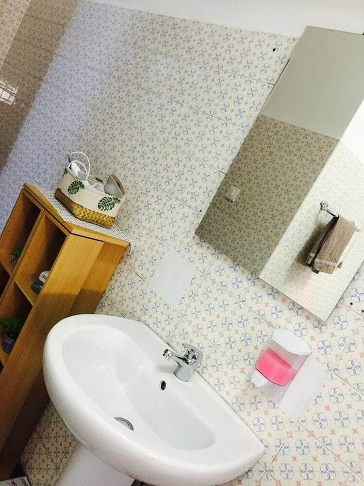 Hotel Guesthouse Bb Stay Station