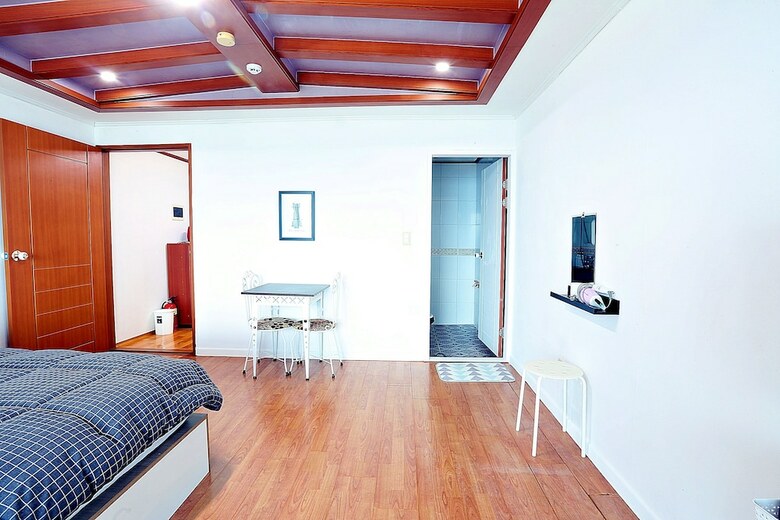 Pension Jeju Beach House