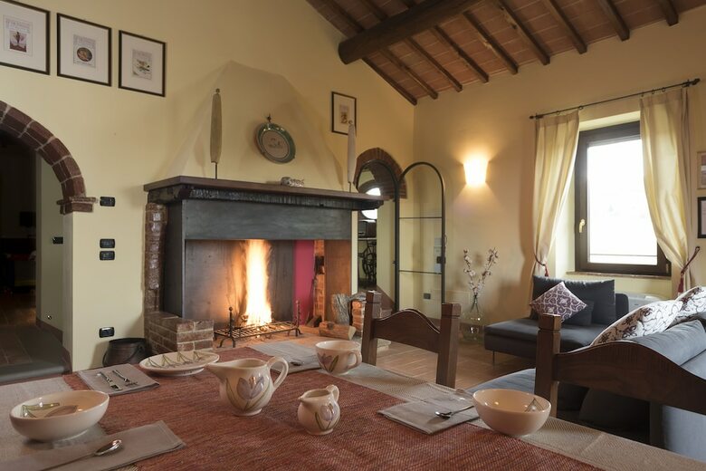 Bed & Breakfast Tuscan Style Eco-farm Molinaccio