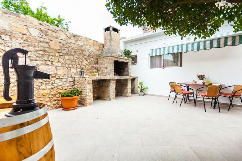 Hotel Guest House Mara