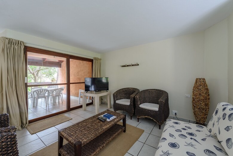 San Lameer Villa Rentals  3014