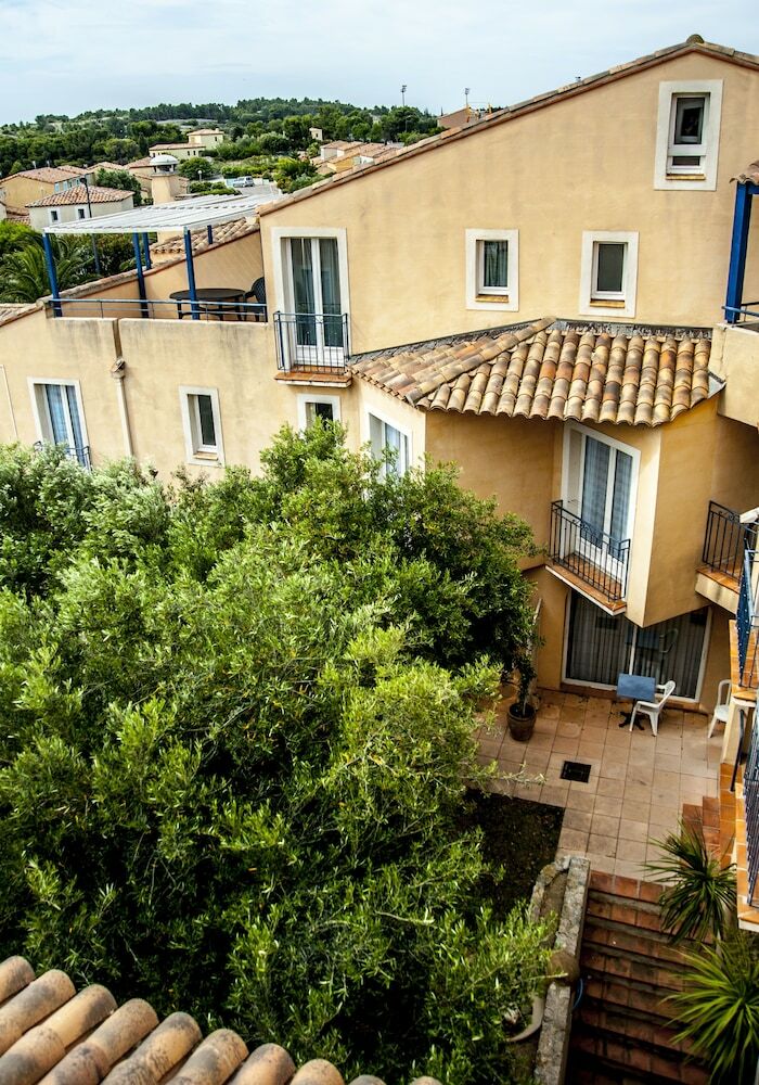 Residencia H�tel Leukos