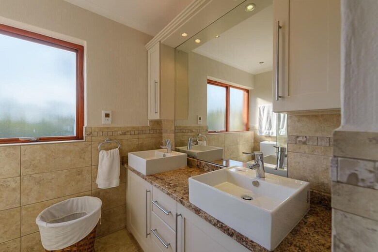 San Lameer Villa Rentals 14403