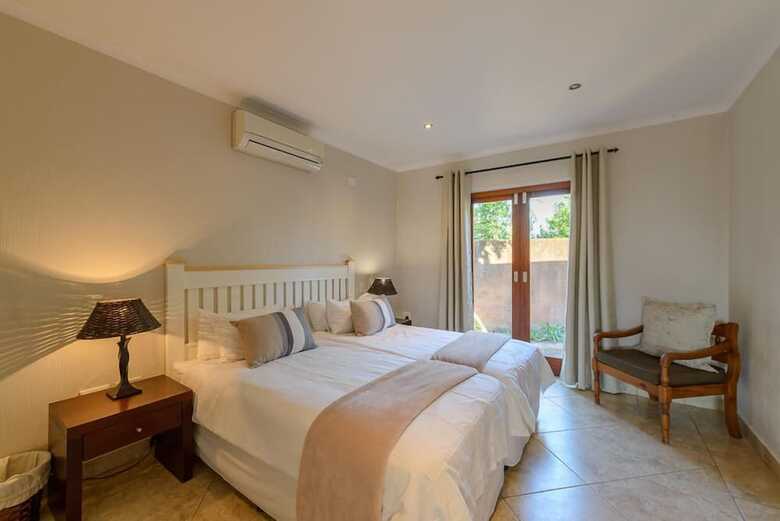 San Lameer Villa Rentals 14403