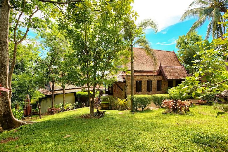 Villa Thai Teak