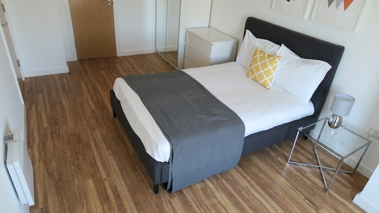 Quay Apartments Clarence House