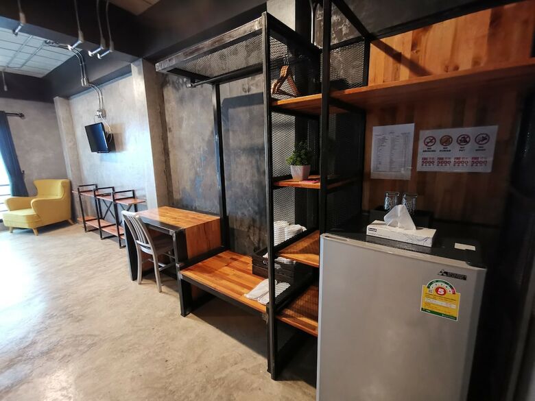Hotel Norn Nee Nor Hostel&cafe