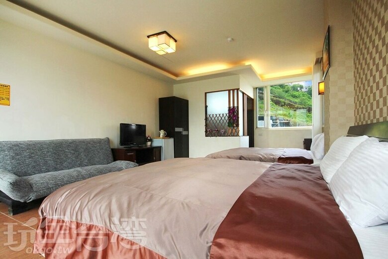 Bed & Breakfast Here Is Good Home II