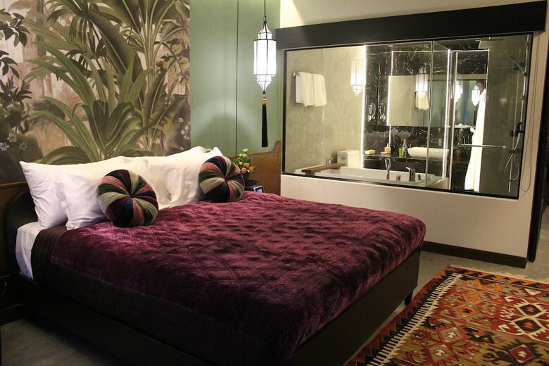 Lao Poet Hotel