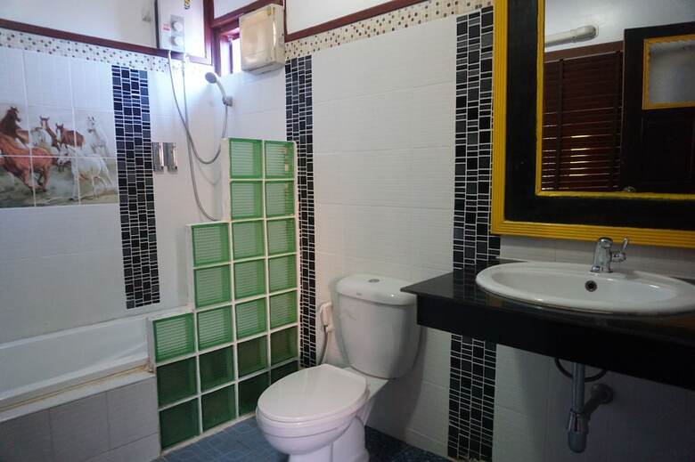 Hotel Ruean Mai Chaylay Songkhla