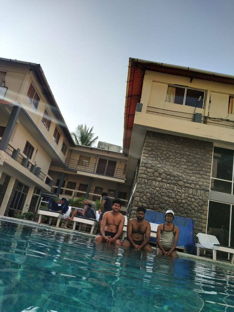 New Kovalam Beach Hotel