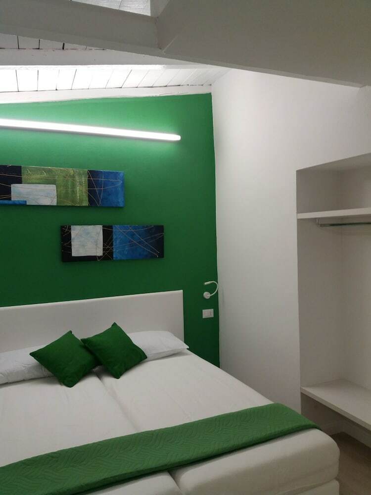B&B Suite Color Verona