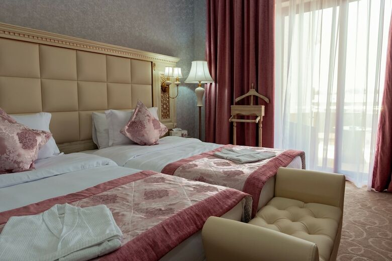 Dilimah Premium Luxury Hotel