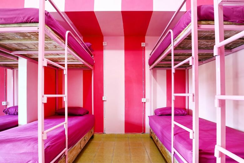 Hostal Balini 9 Hostel