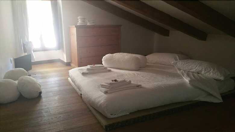 B&B 44