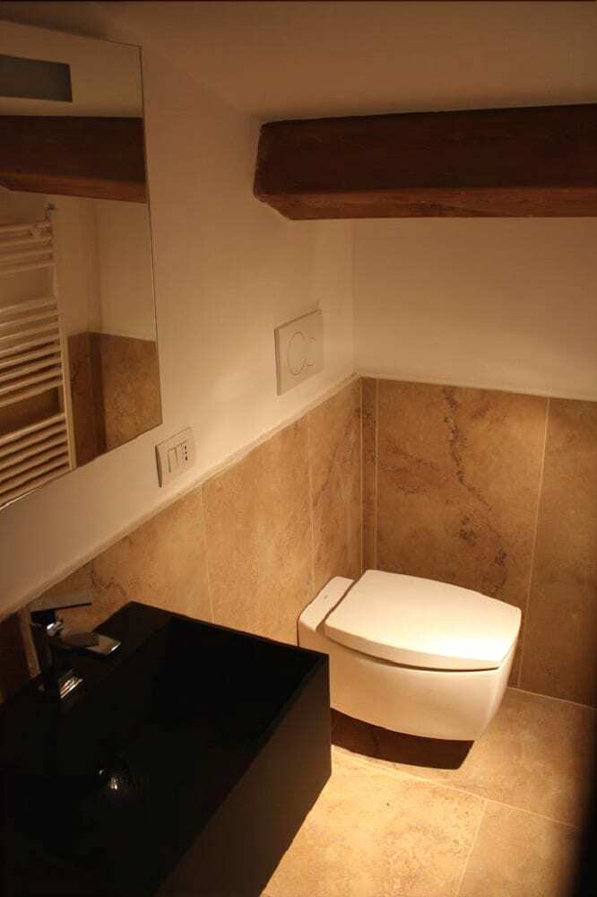 B&B 44