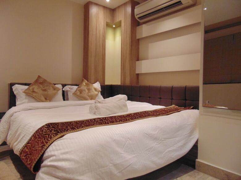 Hotel Saffron