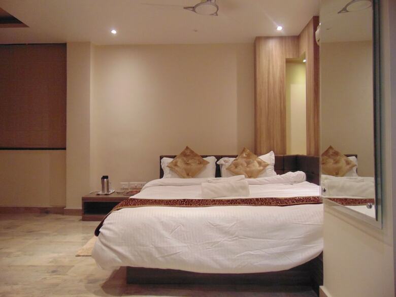 Hotel Saffron
