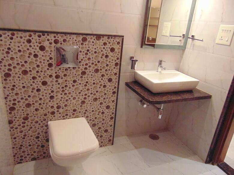 Hotel Saffron
