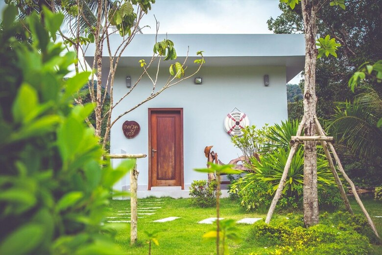 Hotel Mafiya Resort