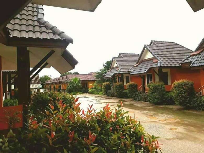 Hotel Suansiri Resort