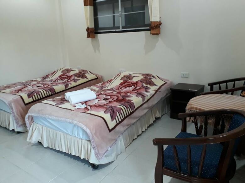 Hotel Suansiri Resort