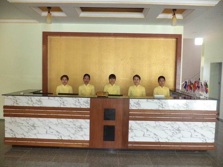 Jade Royal Hotel