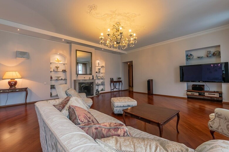 Apartamentos Royal Suites In The City Center