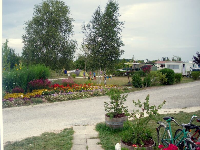 Camping Le Pontis