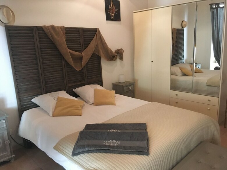 Bed & Breakfast La Maison Des Arts