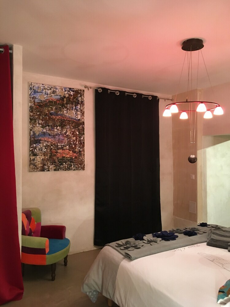 Bed & Breakfast La Maison Des Arts