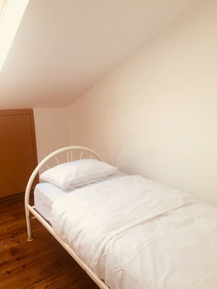 Hostal Hostel Tri�no