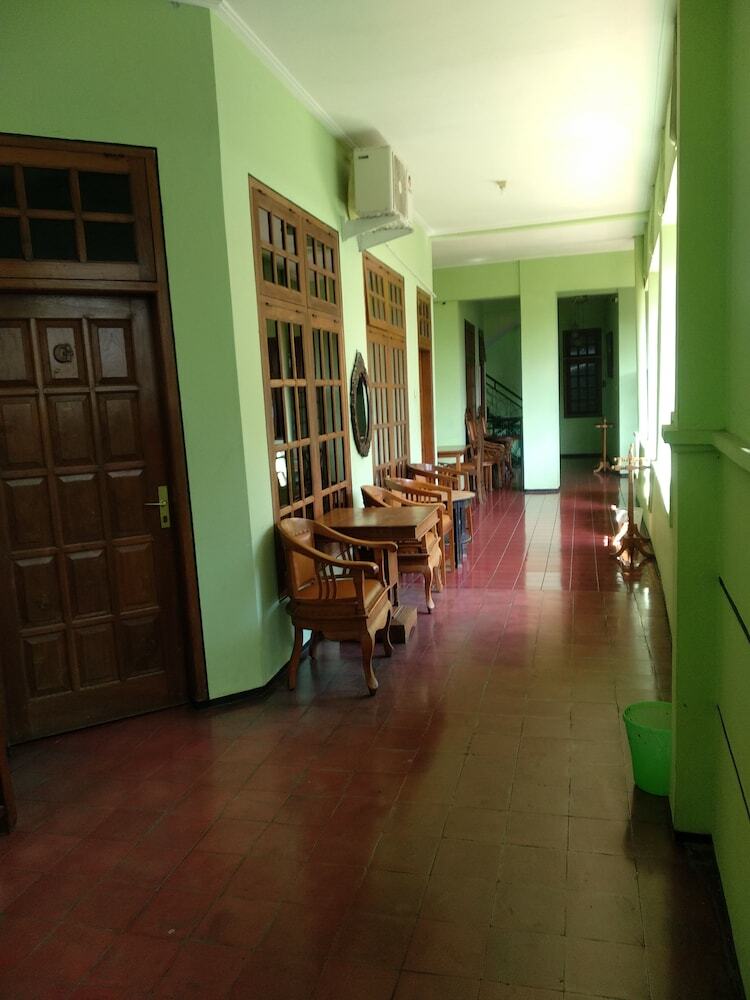 Sartika Hotel
