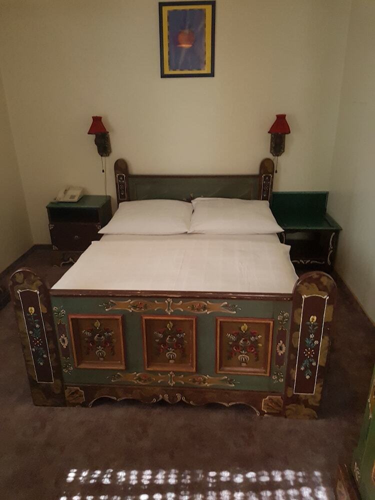 Angelis Pension