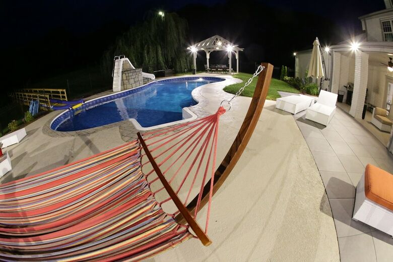 Reunion Stay