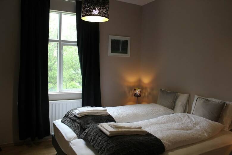 Hotel Bjork Guesthouse