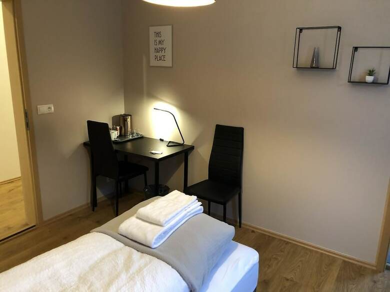 Hotel Bjork Guesthouse