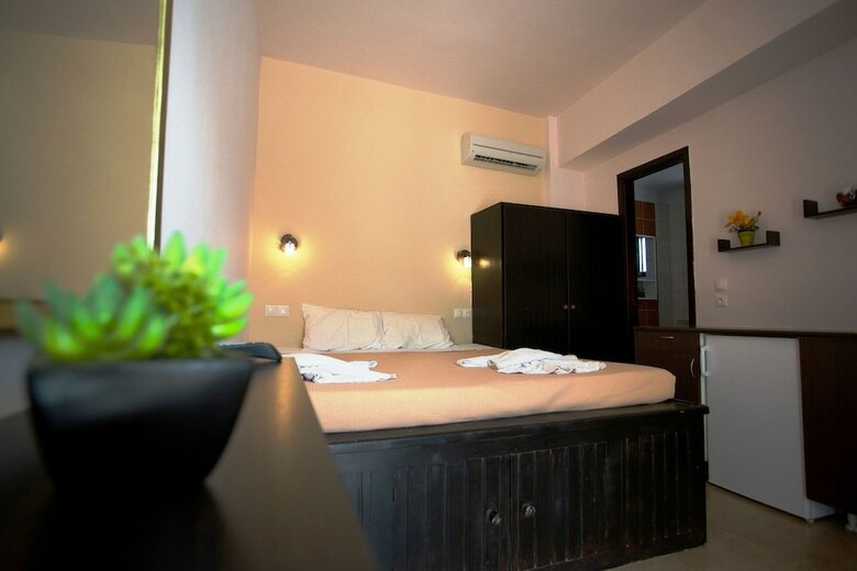Apartamentos Little Lindos Sea View Studios