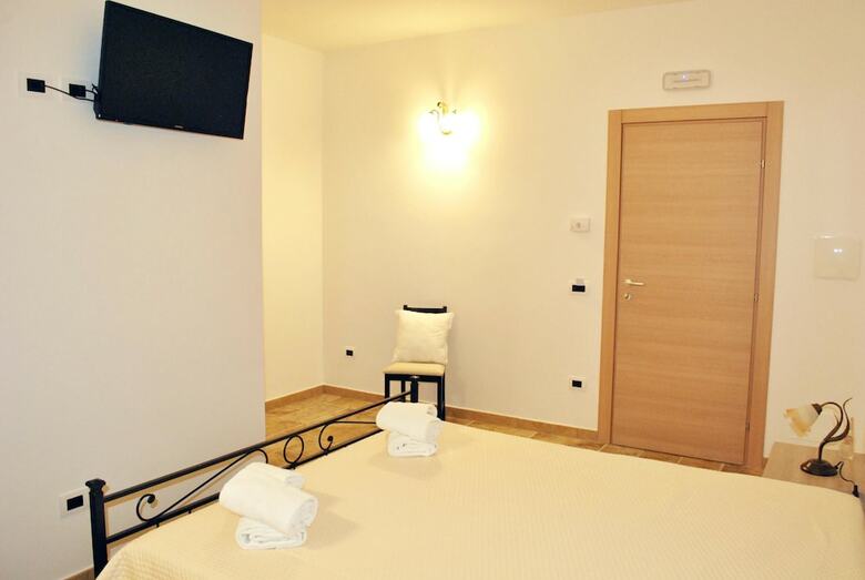 B&B Le Mimose - Near Spiaggia Di Montedarena