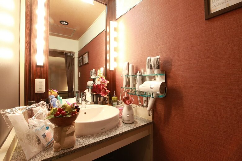 Beauty Hotel Brassino Asian Resort