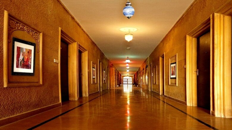 Hotel Golden Haveli