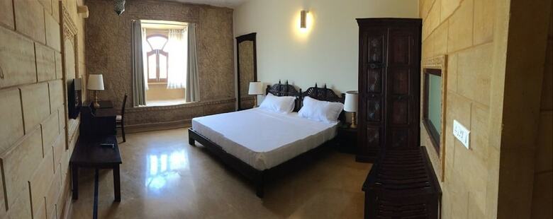 Hotel Golden Haveli